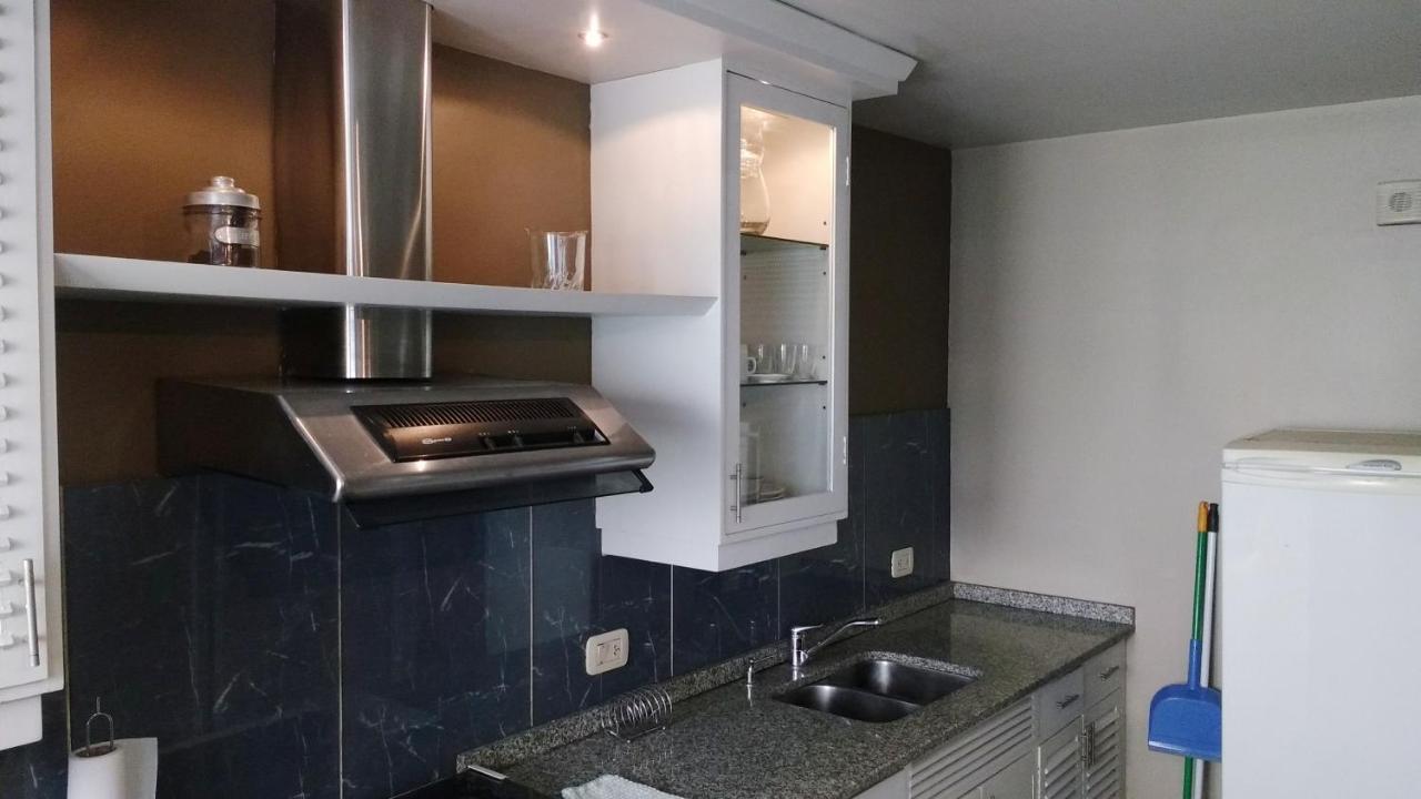 Plaza Independencia Apartment Mendoza Exterior photo